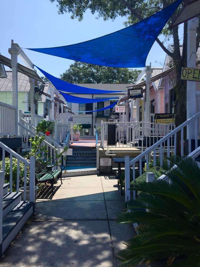 St Simons Island downtown shopping area