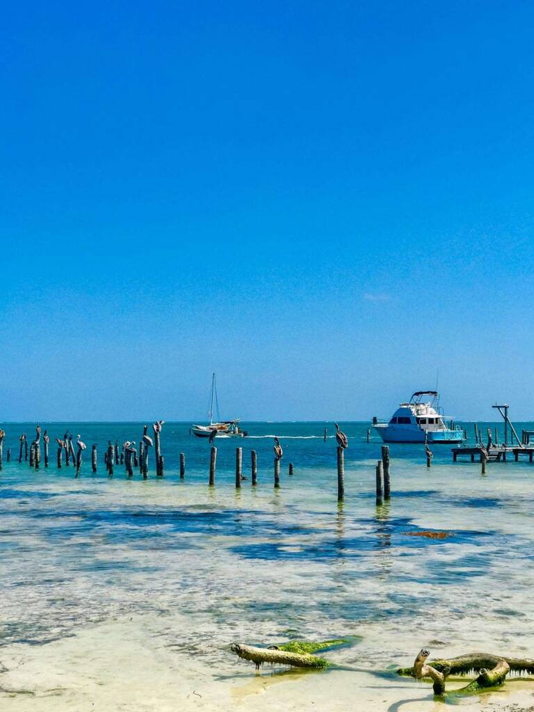 Fishing boat leaving the dock