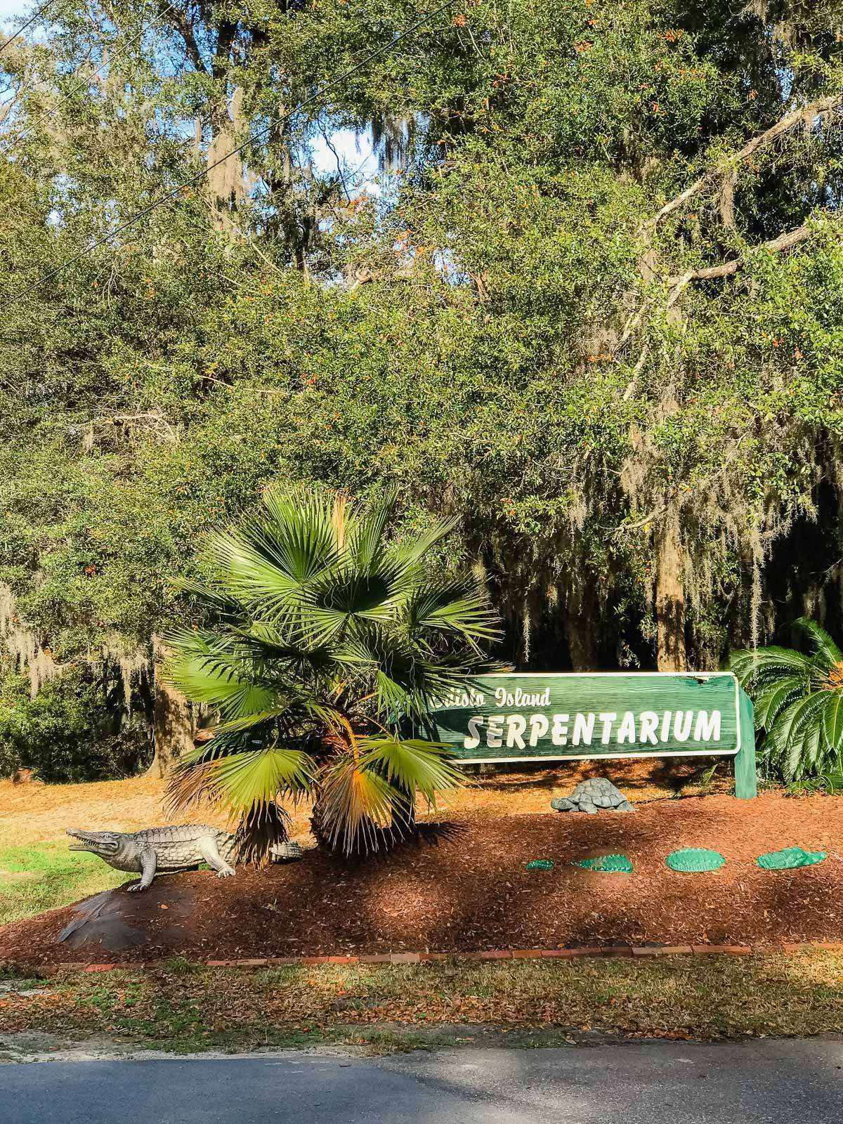 Edisto Island Serpentarium