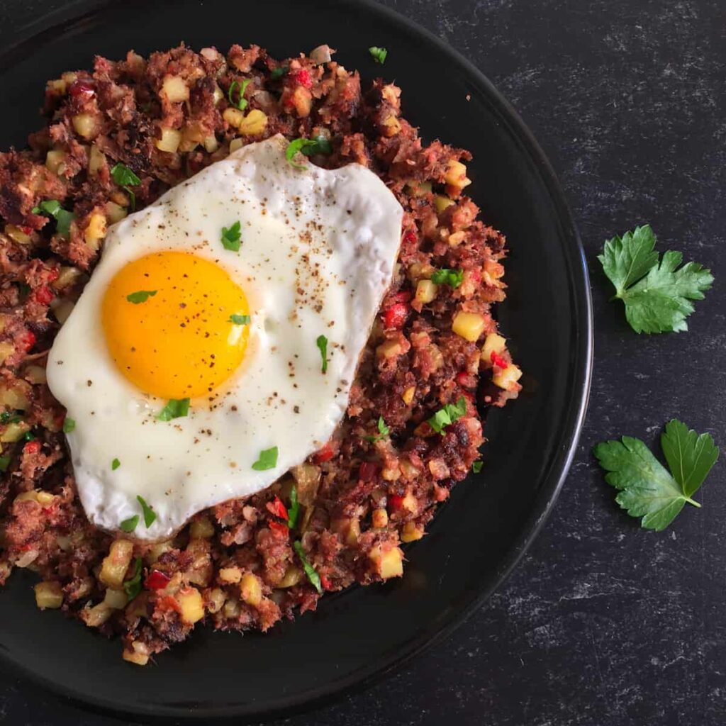 Corned beef hash with egg