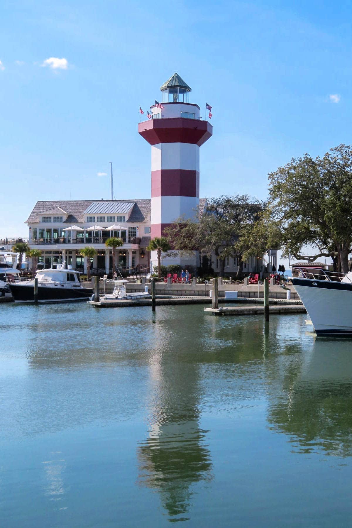 Hilton Head Harbour Town marina and lighthouse.